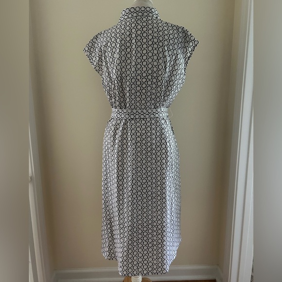 CUTE White w/Black/Brown Dress - Picture 6 of 7